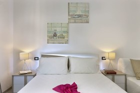 Sorrento Flower Rooms