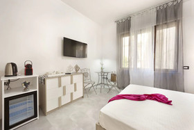 Sorrento Flower Rooms