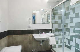 Sorrento Orange Suites