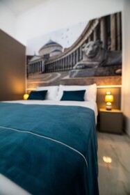 Palazzo Caracciolo Del Sole