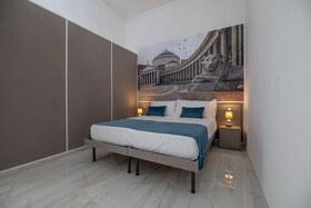 Palazzo Caracciolo Del Sole