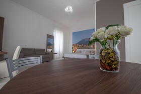 Palazzo Caracciolo Del Sole