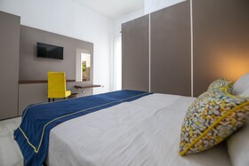 Palazzo Caracciolo Del Sole