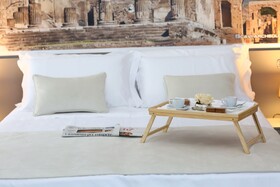 Palazzo Caracciolo Del Sole