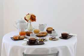 Palazzo Caracciolo Del Sole