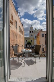 Palazzo Caracciolo Del Sole