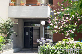 Smiling Apartments