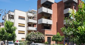 Smiling Apartments