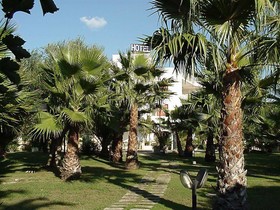 Hotel AL 2000