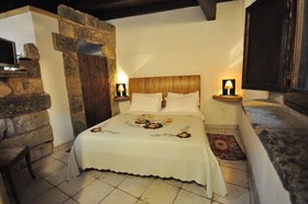 Felline In Bed & Breakfast
