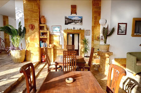 Felline In Bed & Breakfast