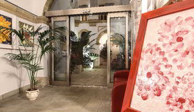 Al Pescatore Hotel & Restaurant