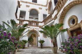 Al Pescatore Hotel & Restaurant