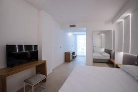 Seven Suite Gallipoli