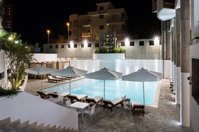 Seven Suite Gallipoli