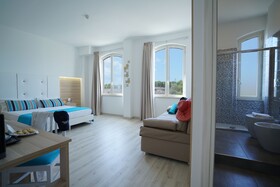 Nicolaus Prime Il Gabbiano Hotel