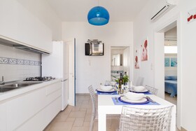 Lido Marini Seahouse