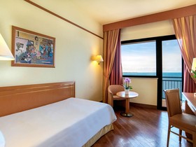 Hotel Delfino Taranto