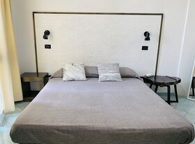 Black Market Hotel