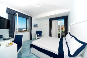 Villa Durrueli Resort & Spa