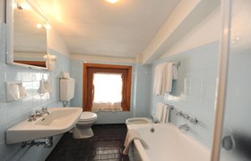 Hotel Bernina