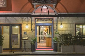Bes Hotel Papa