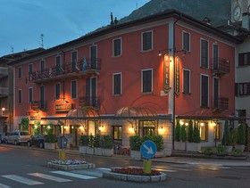 Bes Hotel Papa
