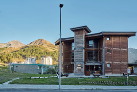 Chalet Weal