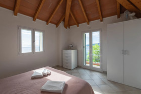 La Sterlizia Di Santa Croce