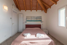 La Sterlizia Di Santa Croce