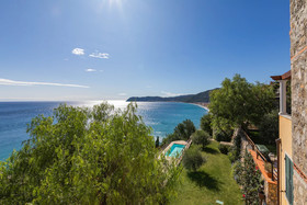 La Sterlizia Di Santa Croce