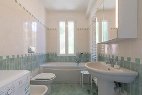 La Sterlizia Di Santa Croce