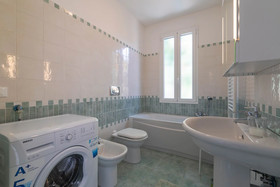 La Sterlizia Di Santa Croce