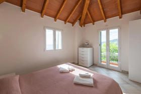 La Sterlizia Di Santa Croce