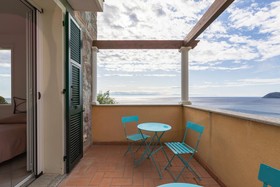 La Sterlizia Di Santa Croce