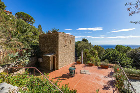 La Sterlizia Di Santa Croce