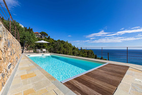 La Sterlizia Di Santa Croce