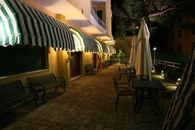 Hotel Adriana