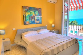 Villa Magnolia Costarainera
