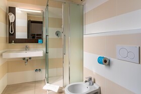 B&B HOTEL Genova Principe