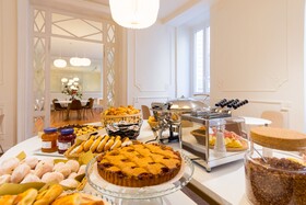 B&B HOTEL Genova Principe