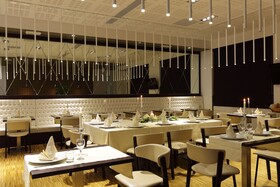 Best Western Premier CHC Airport
