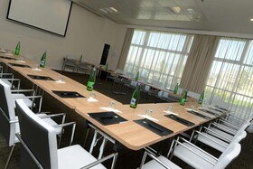 Best Western Premier CHC Airport
