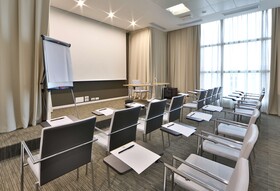 Best Western Premier CHC Airport