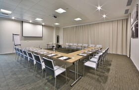 Best Western Premier CHC Airport