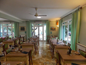 Hotel Arco Del Sole