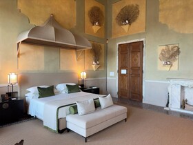 Hotel Palazzo Durazzo Suites