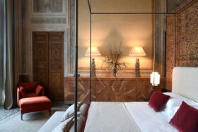 Hotel Palazzo Durazzo Suites