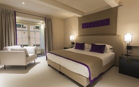 Hotel Palazzo Durazzo Suites