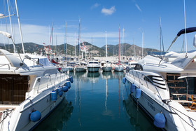 Marina Place Resort